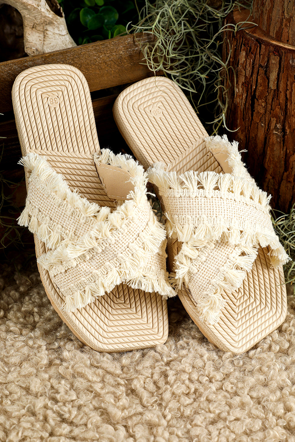 Solea Tassel Flats