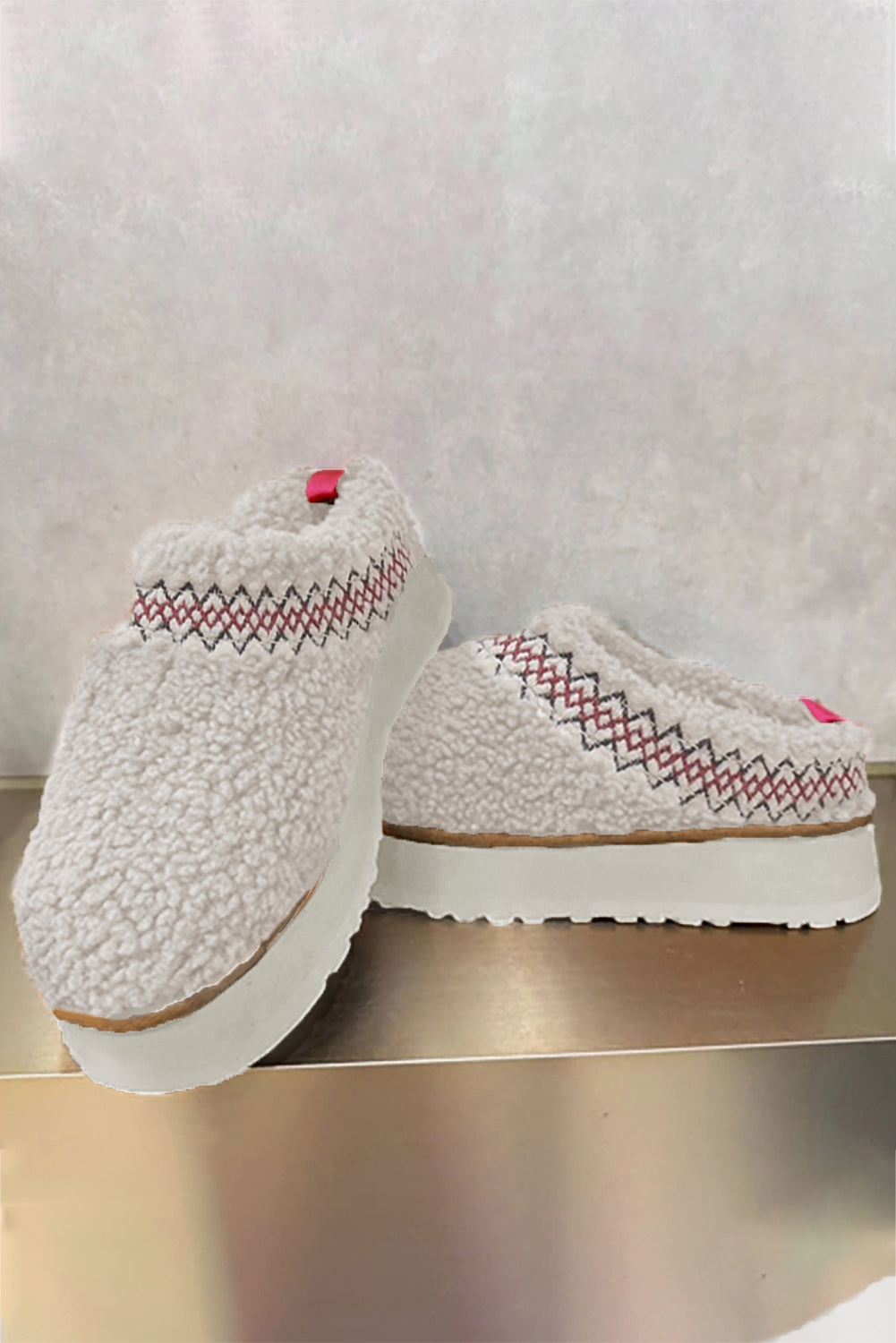 Aurora Crest Snow Boots