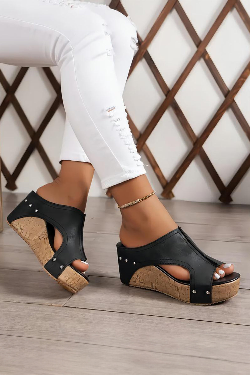 Noir Edge Wedges