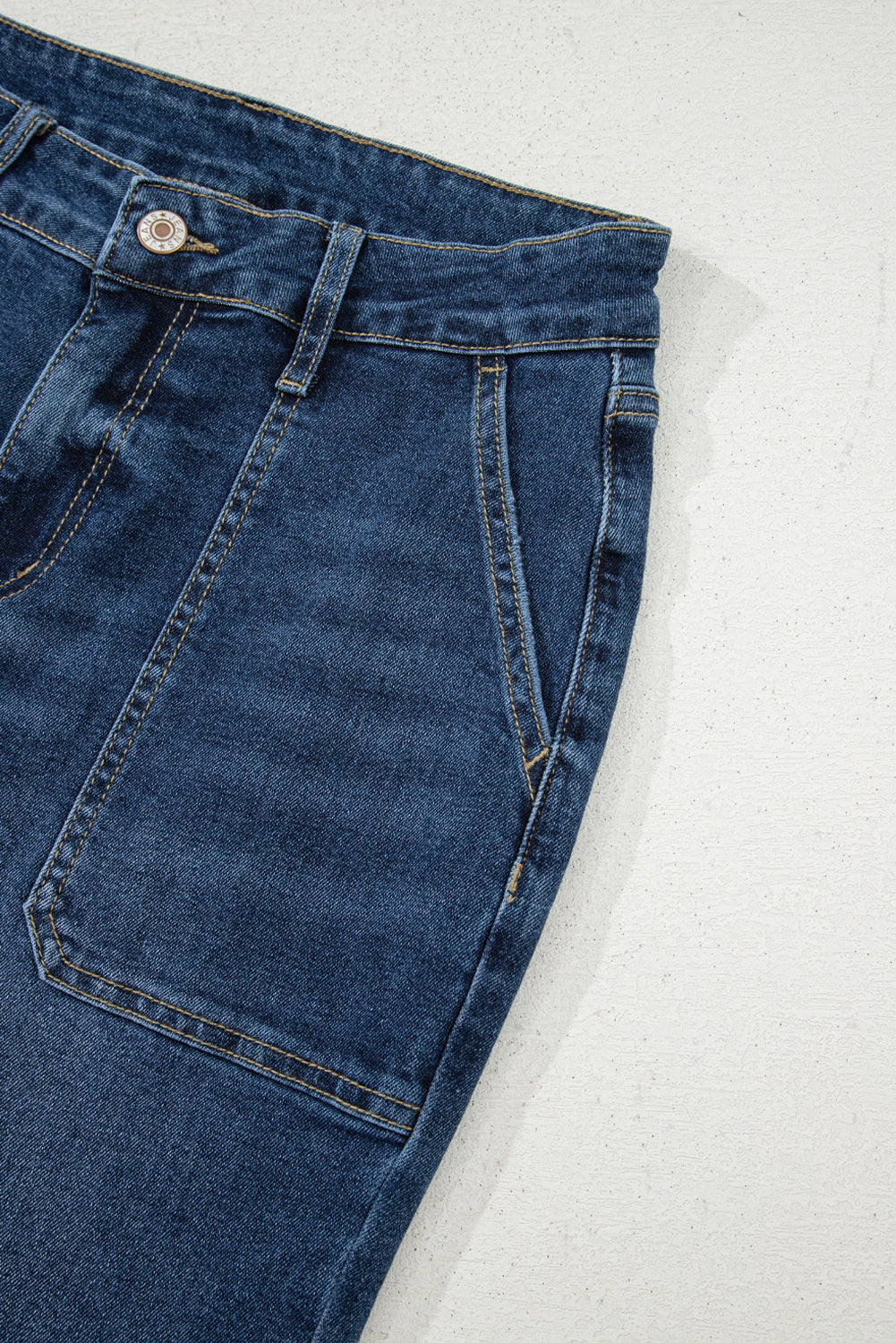 Harbor Breeze Crops Jeans