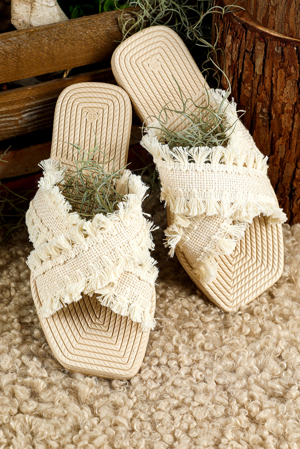 Solea Tassel Flats