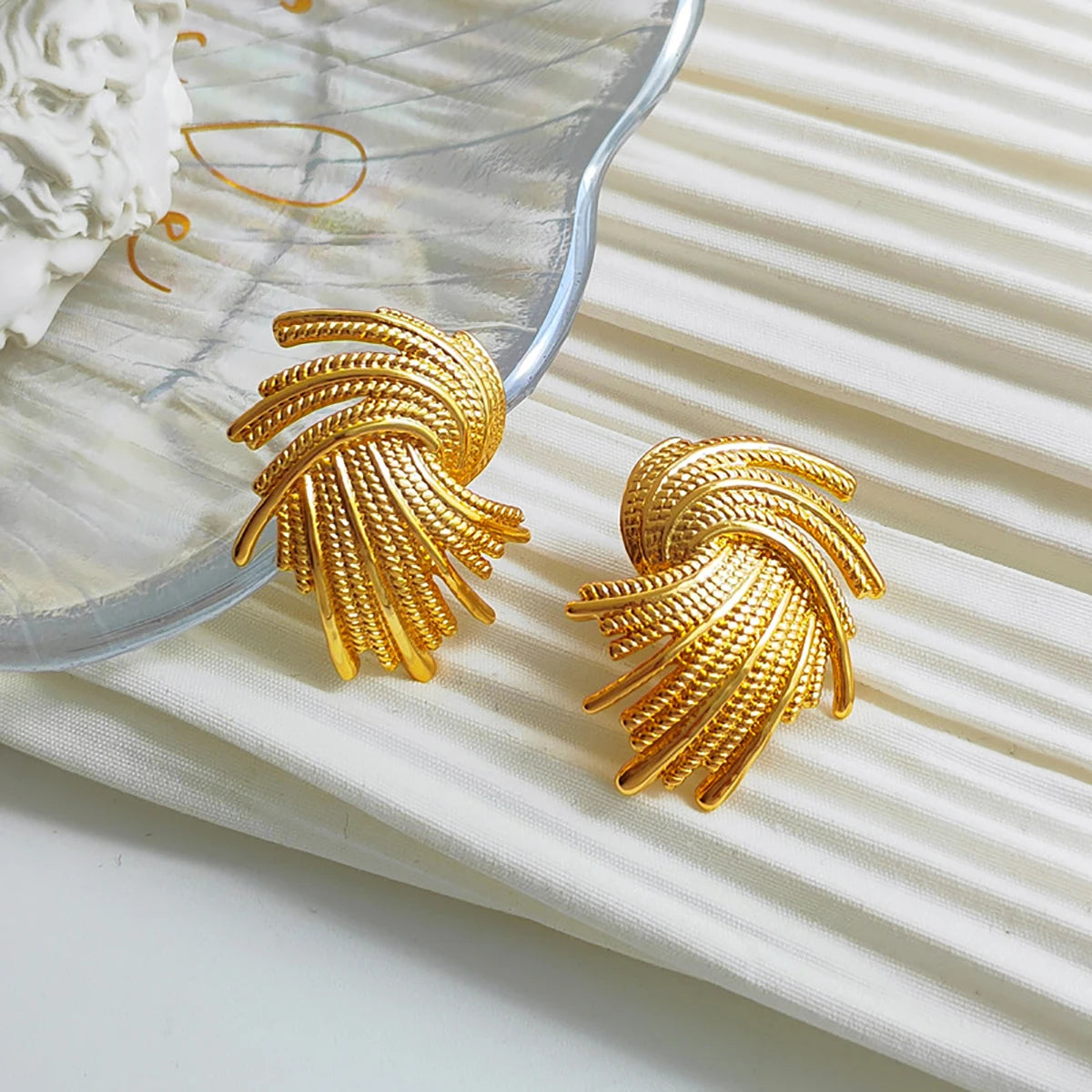 Metal Twist Earrings