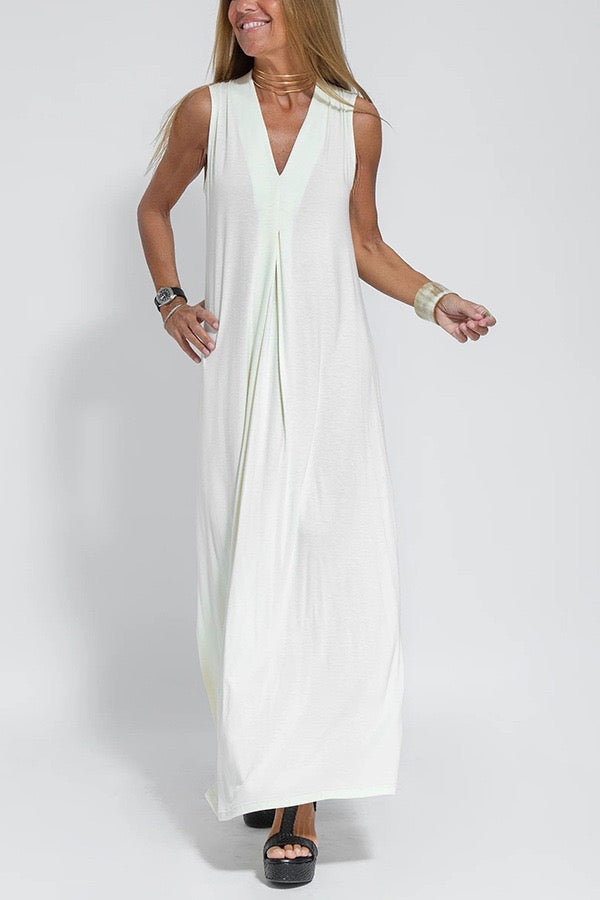 Isola Flow Maxi Dress