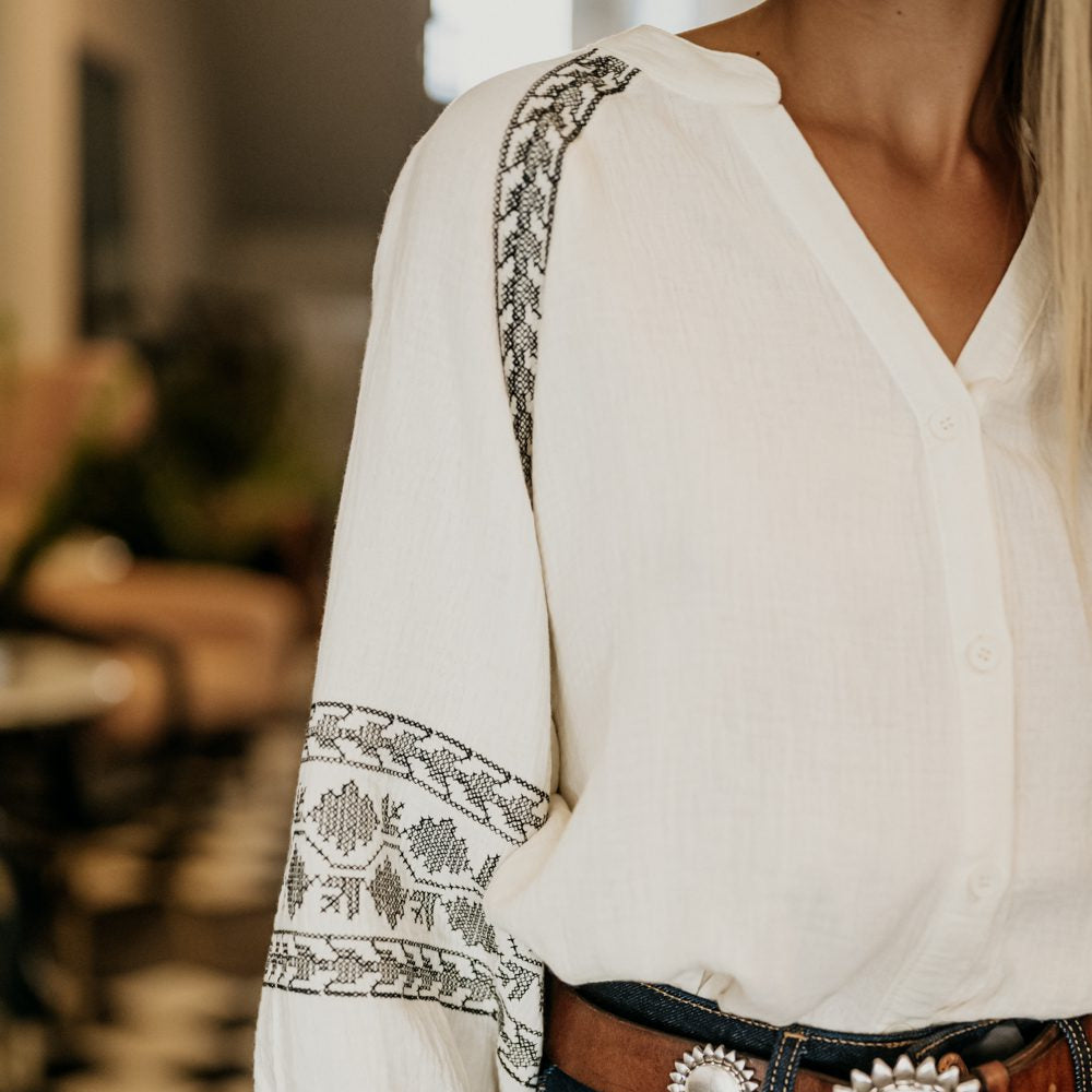 Luna Vintage Blouse