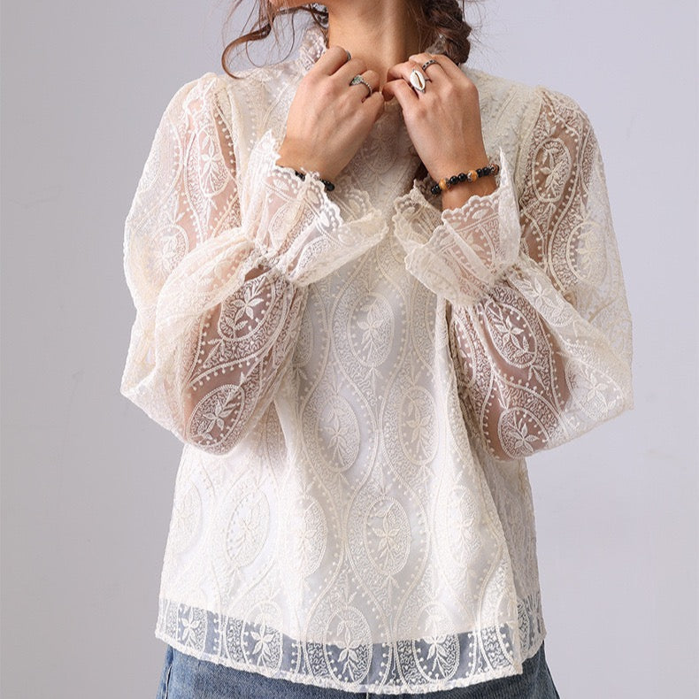 Viola Vintage Lace Top