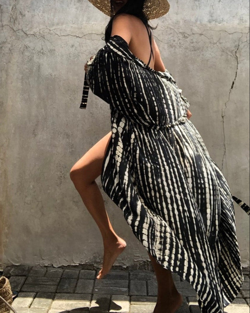 Indira Breeze Kimono