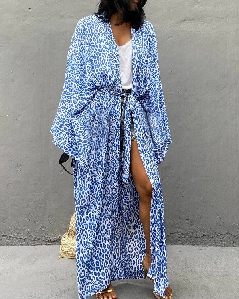 Orinthia Kimono