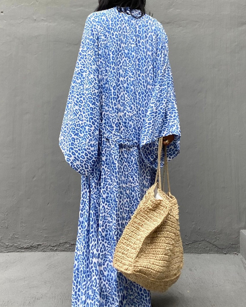 Orinthia Kimono