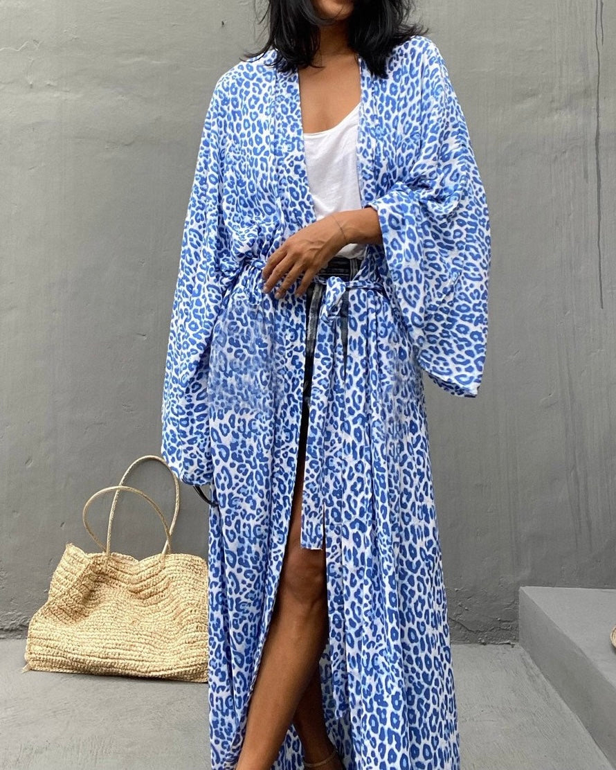 Orinthia Kimono