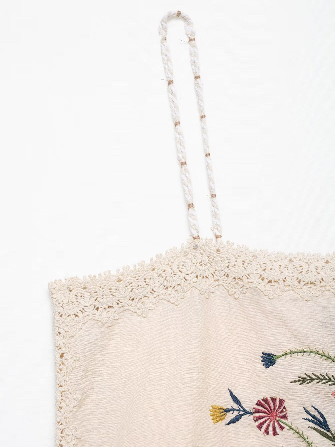 Amara Embroidered Set