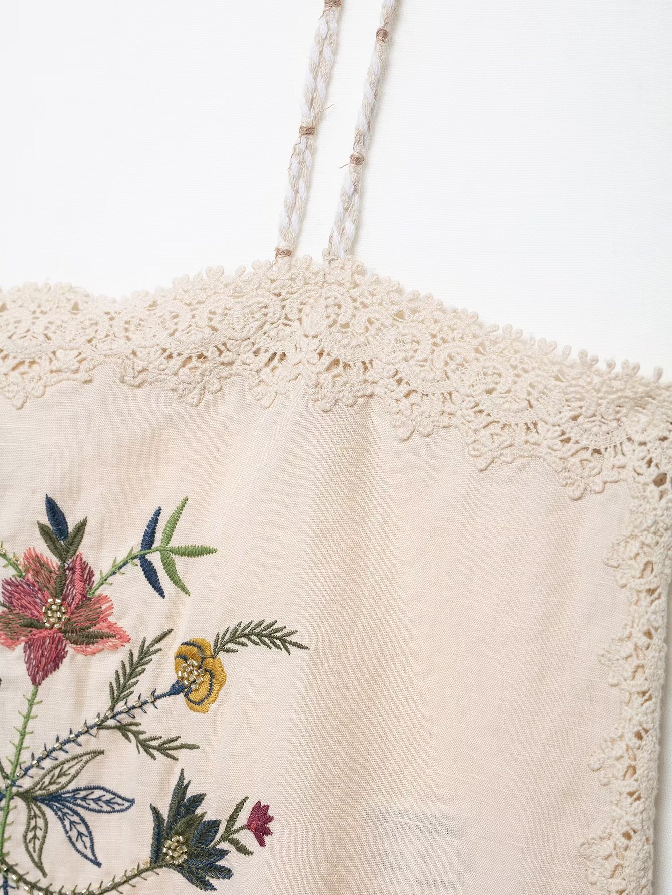 Amara Embroidered Set