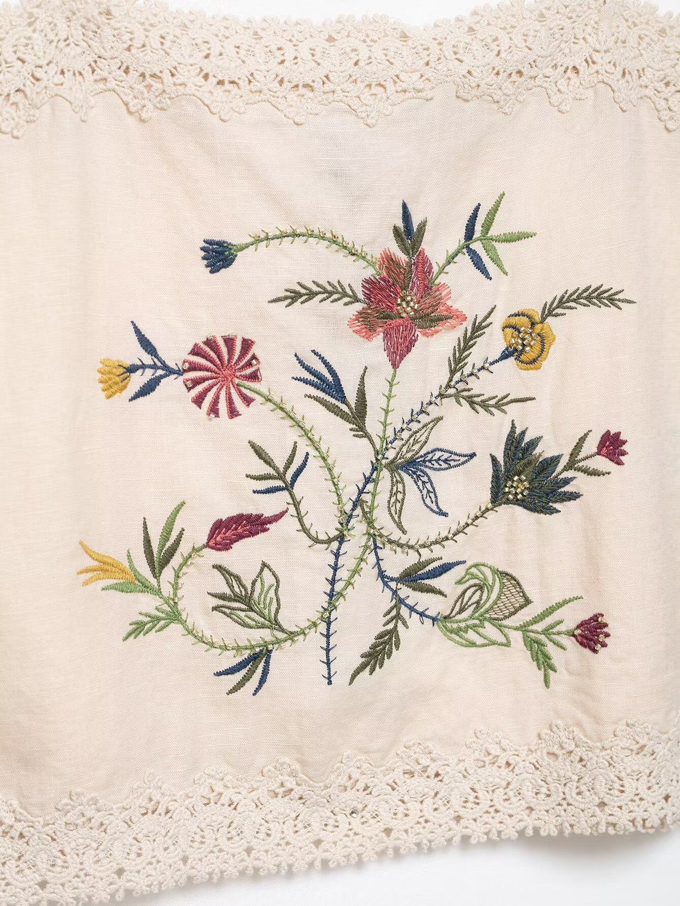 Amara Embroidered Set