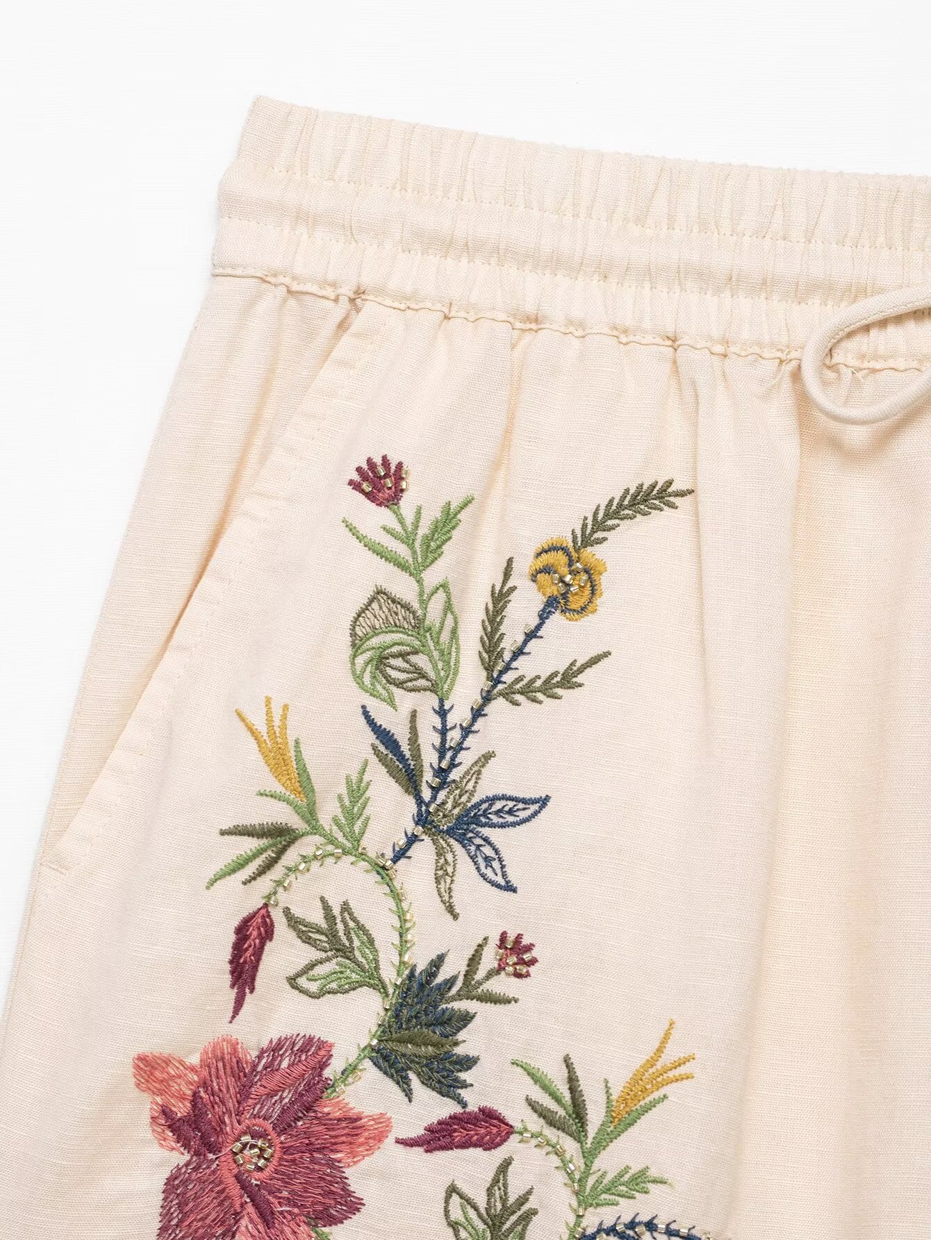 Amara Embroidered Set