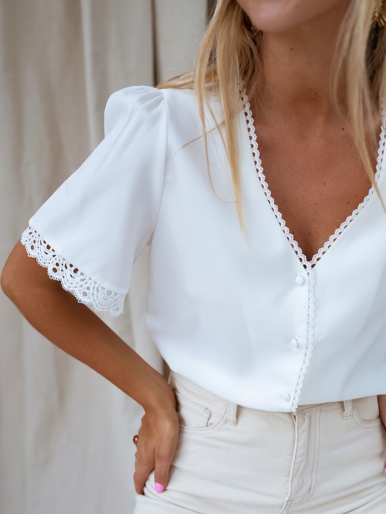 Evira Blouse