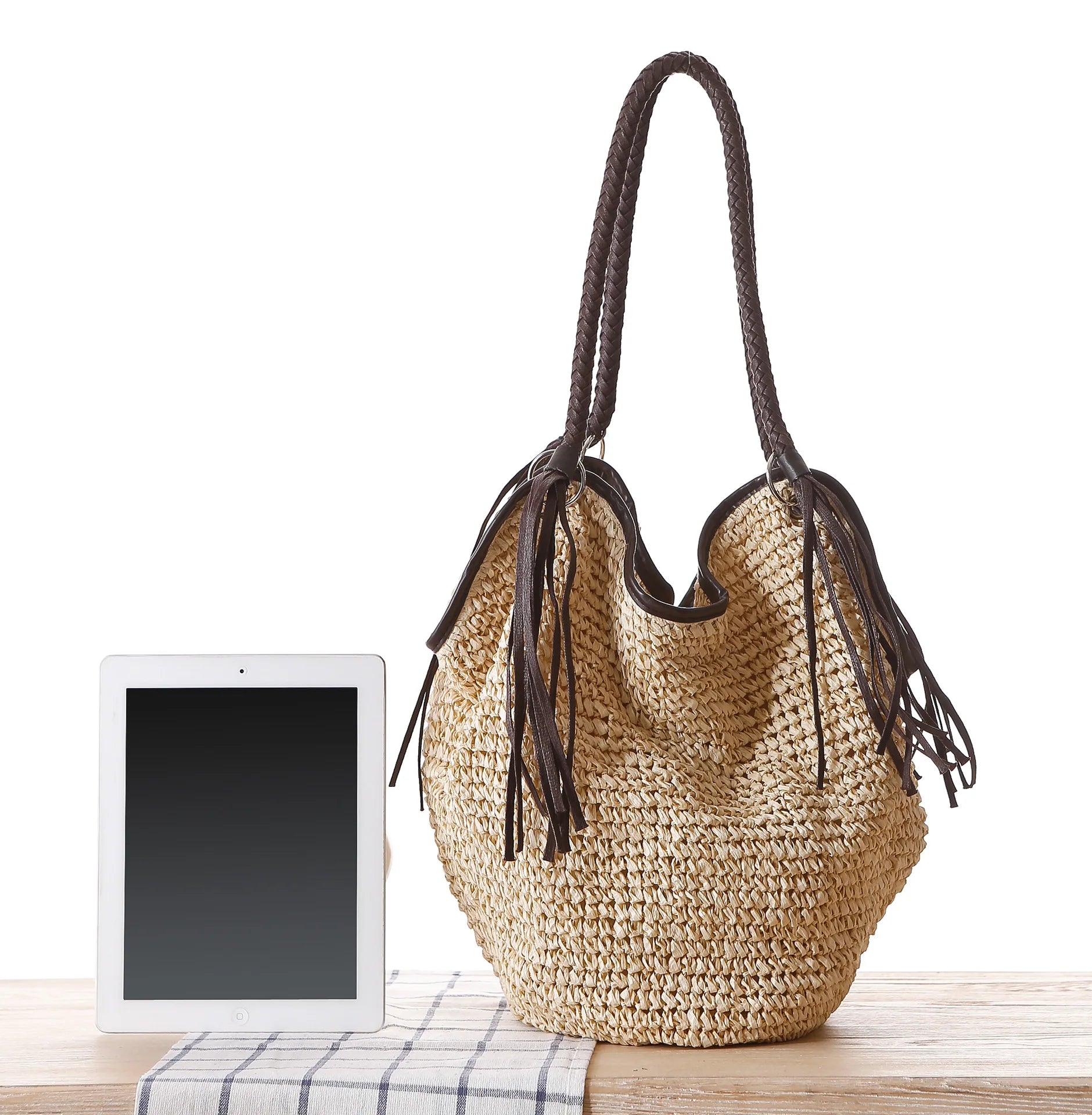 Tassel Dune Straw Bag