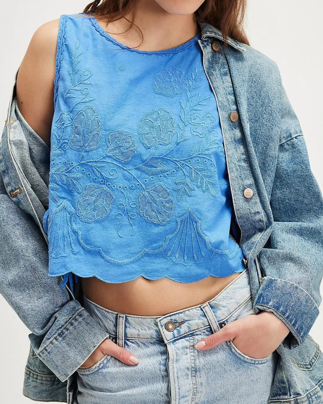 Anda Bloom Top