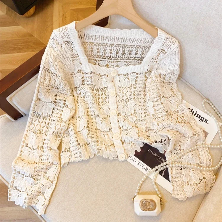 Aelora Blouse