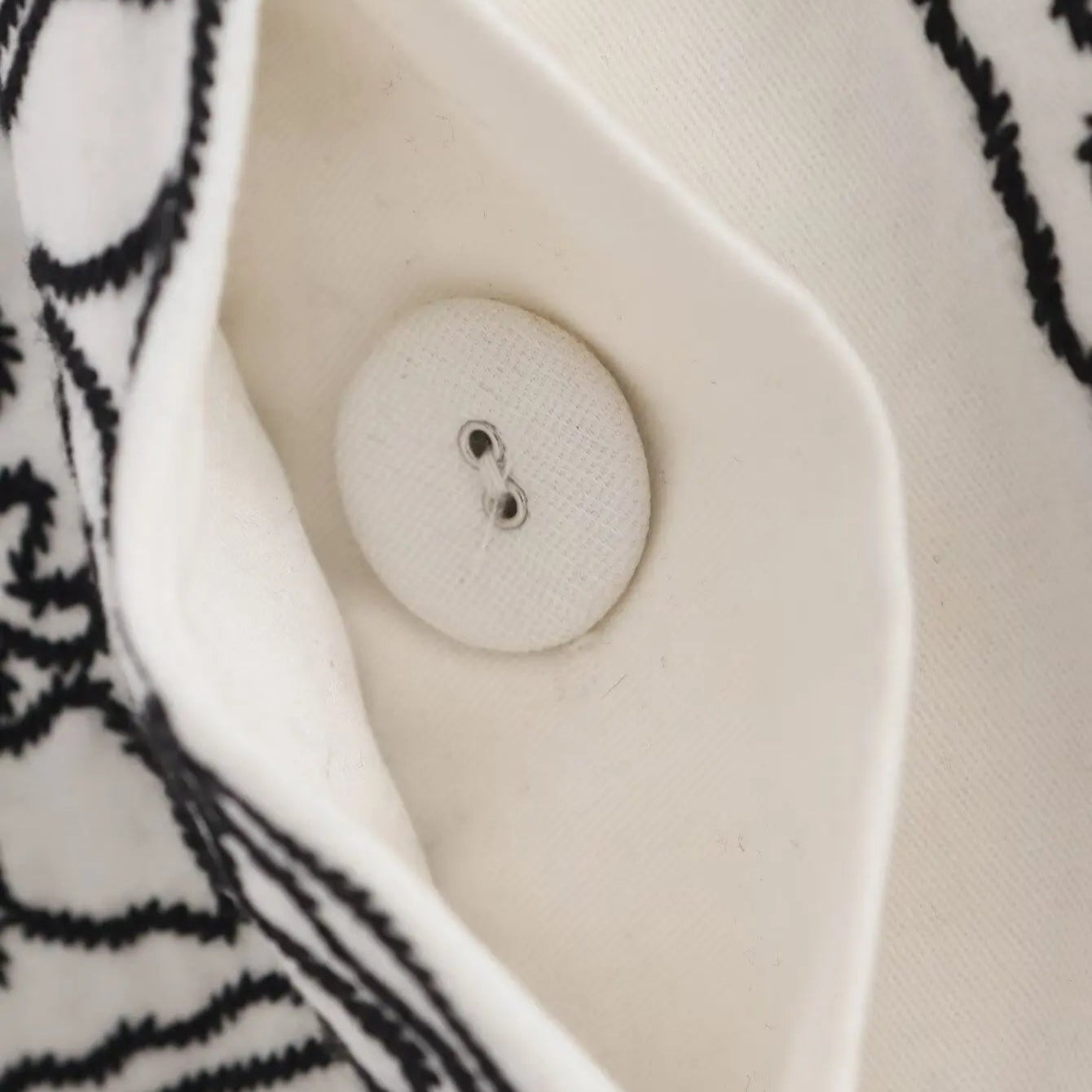 Aelya Embroidered Jacket