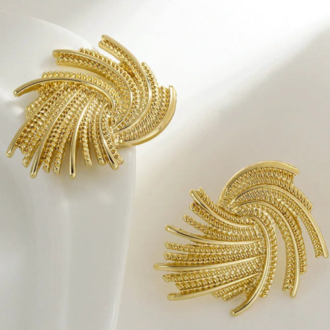 Metal Twist Earrings