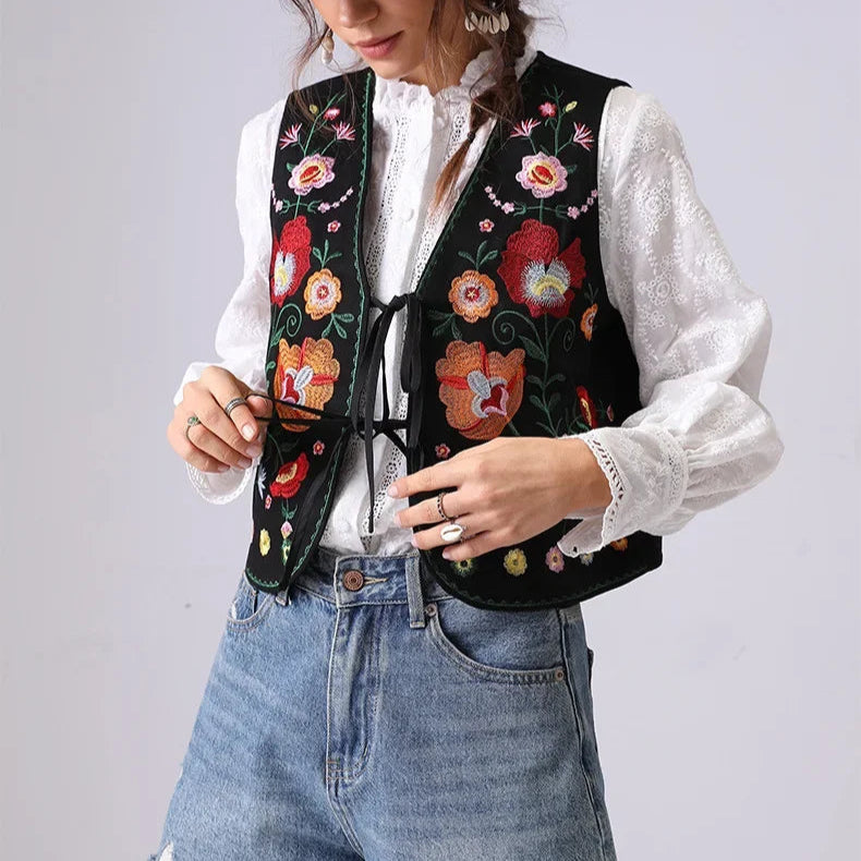 Lunara Bloom Vest