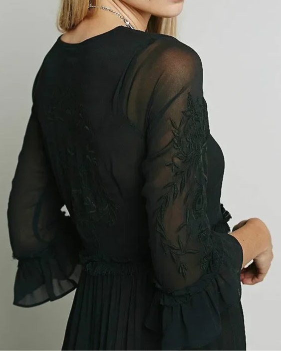 Willow Whispers Maxi