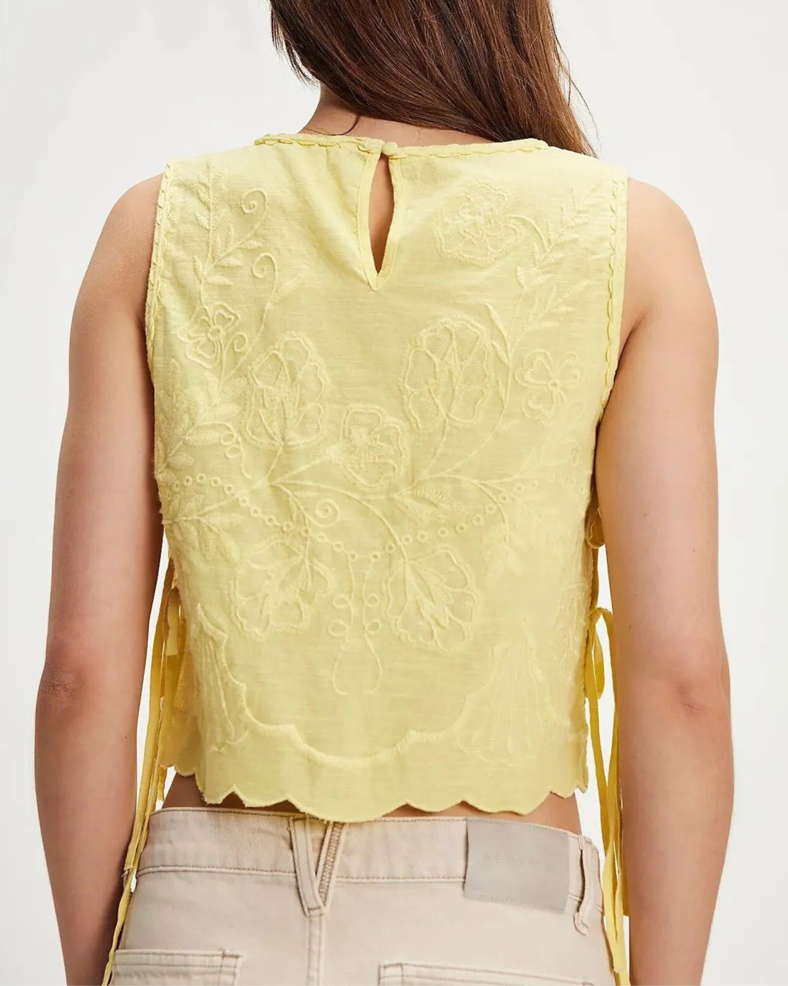 Anda Bloom Top