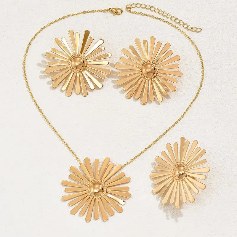 Golden Bloom 3-Piece Jewelry Set
