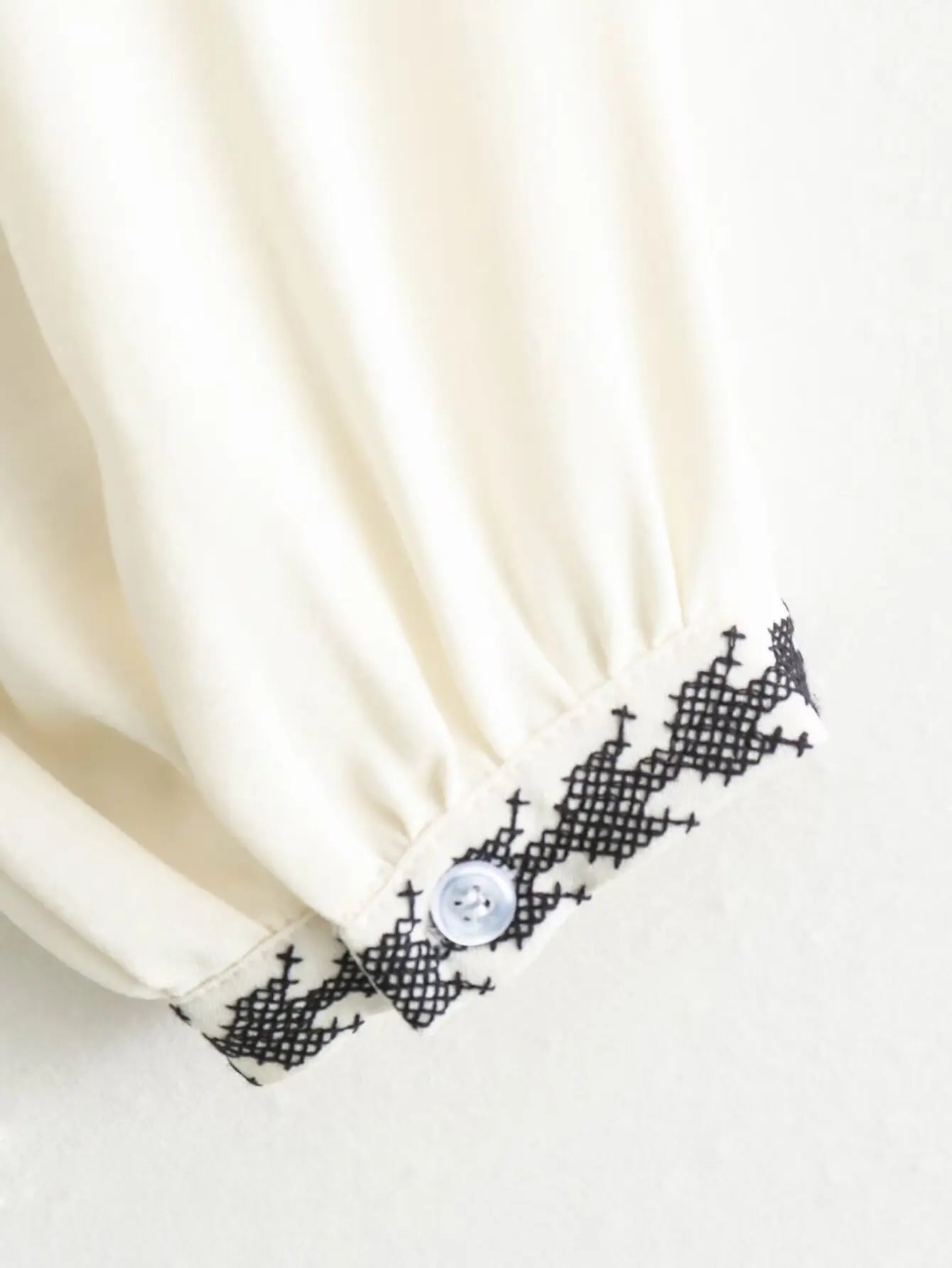 Luna Vintage Blouse