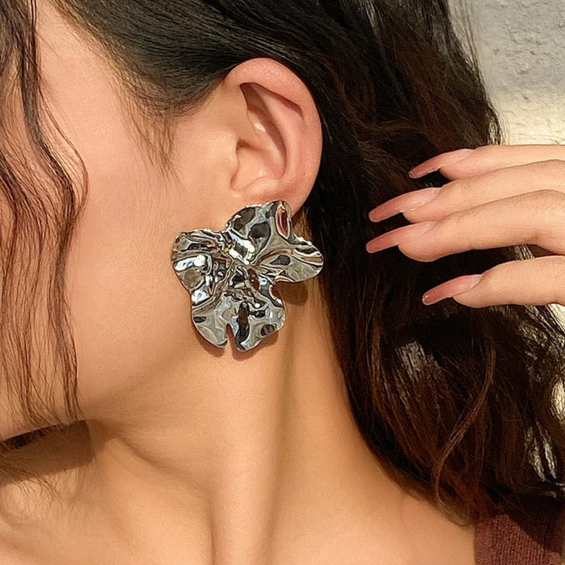 Vintage Flower Stud Earrings