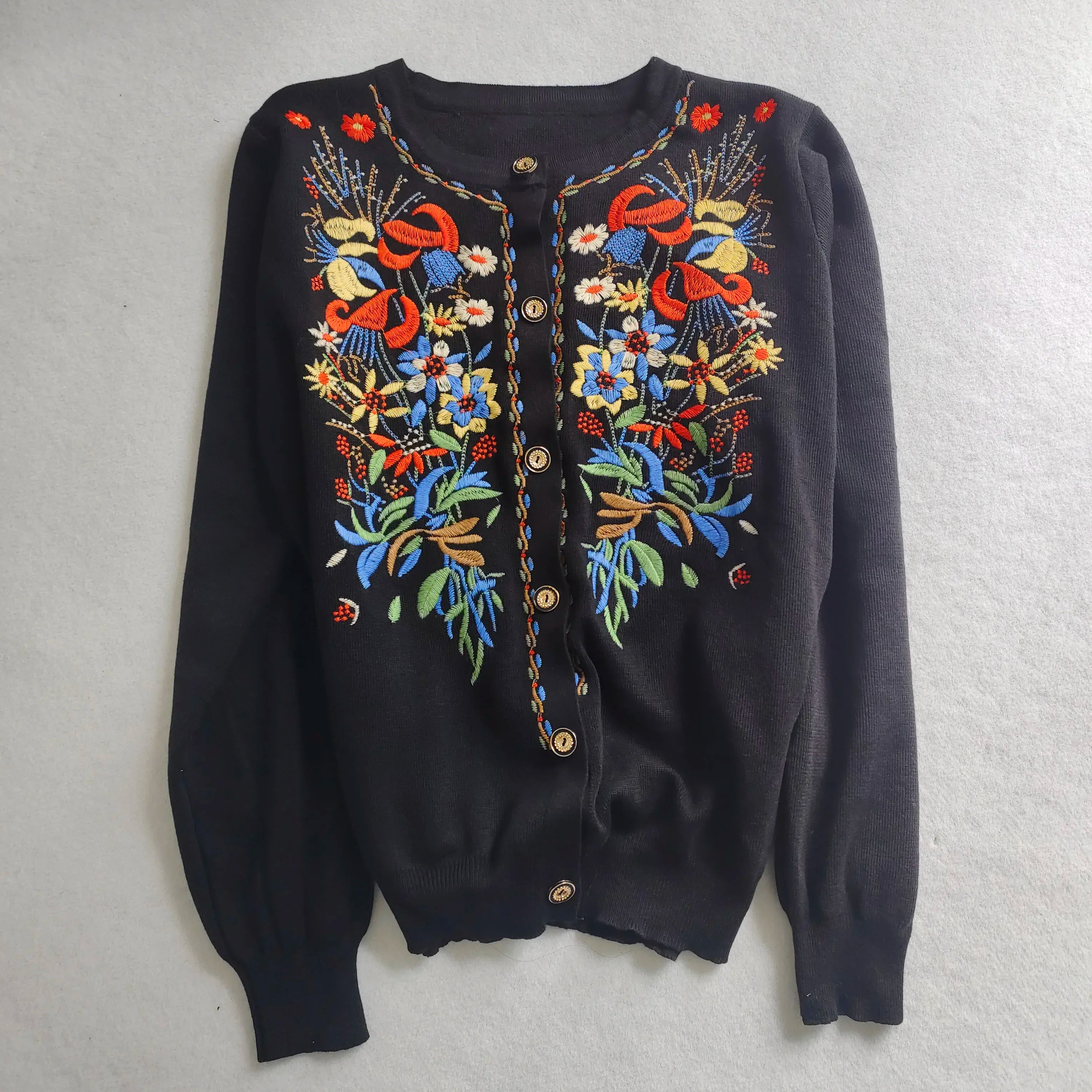 Embroidered Knit Cardigan