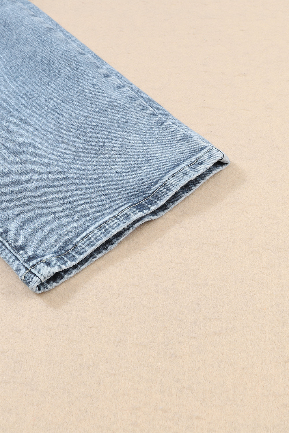 Skyline Fray Jeans