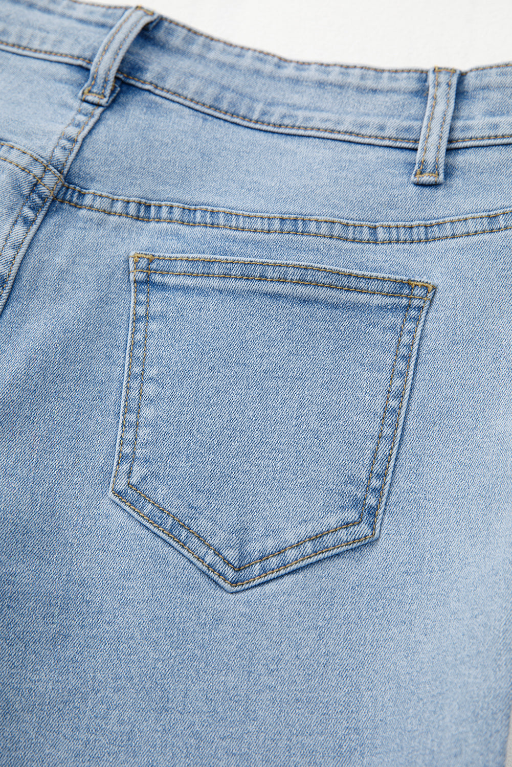 Beau Blue Cargo Bows