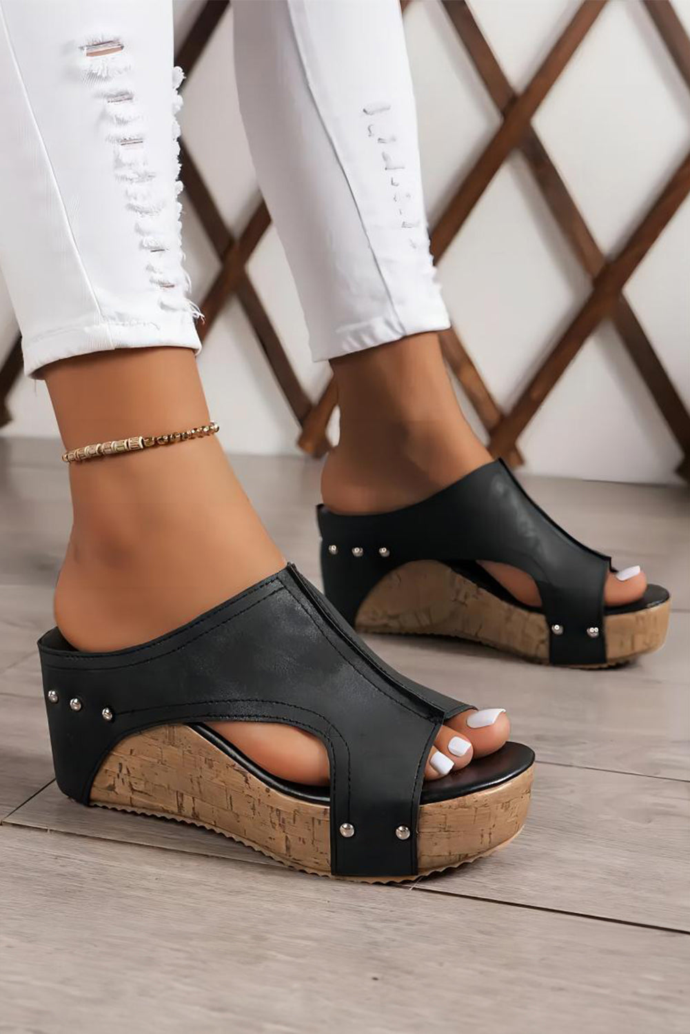 Noir Edge Wedges